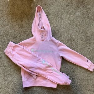 Kids Sweatsuit Sets and Sweatshirts